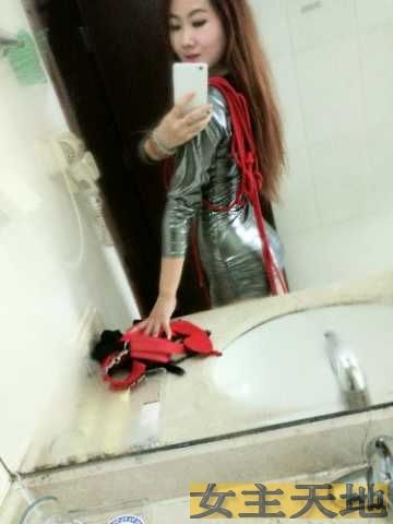 君君女主滴蜡+高跟插肛+重度黄金篇。