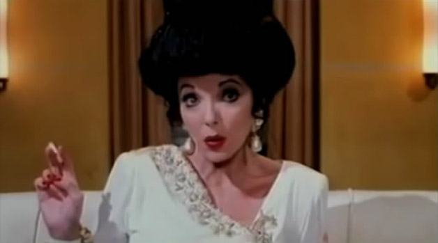 Joan Collins 电影里女主变女王骑人马