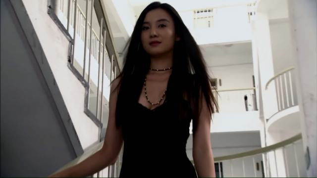 国产电影 野蛮女友  女主是女神男友可真是受气受虐