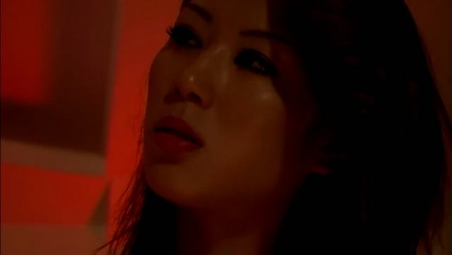 韩国电影，女王职业是理发师，背后确是个S女王很会调教