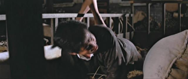 国产电影，情人的脚就是香，老婆发现把老公骑踩打舔脚