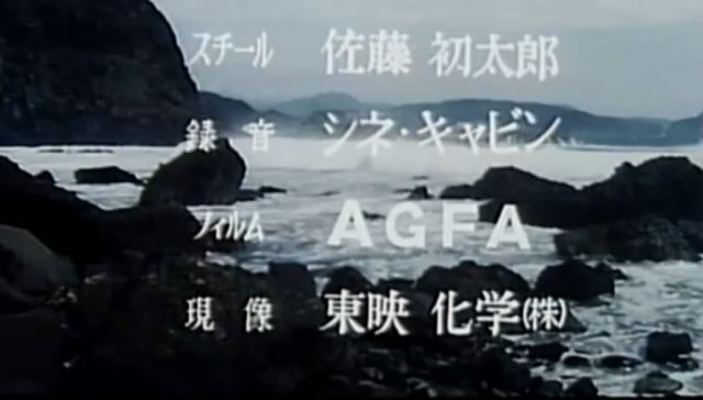 日本电影，熟妇内裤，男人都喜欢，植物人公爹边吃饭边舔