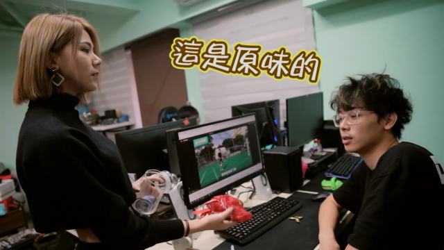 国内节目，女神真人秀把内裤脱下给同事闻还街上卖原味