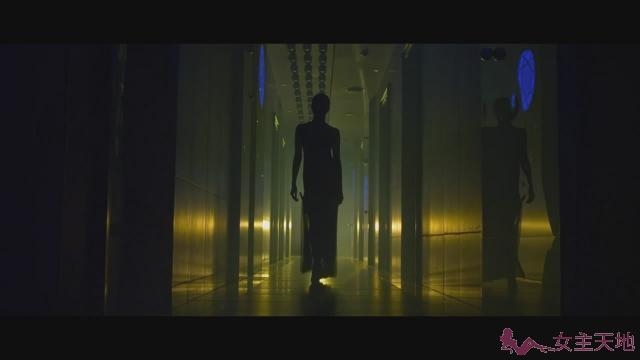 《南韩棒子女》人在这么美的花下死做只幕鬼也风流