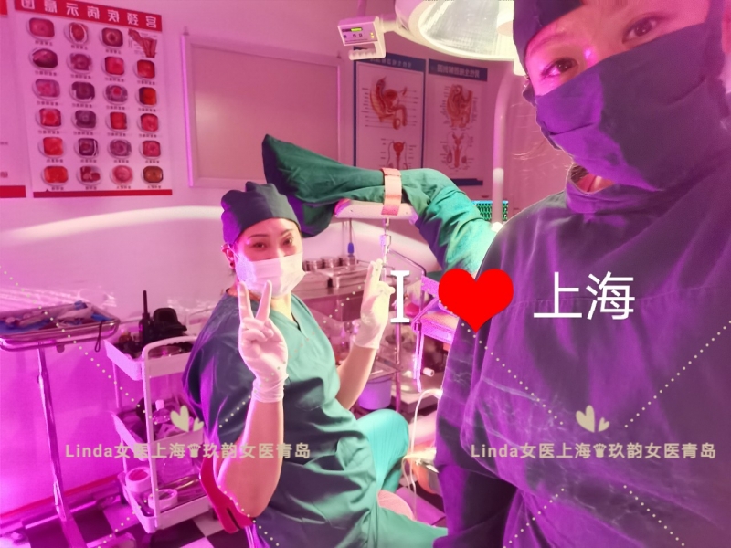 青岛玖韵红玫瑰---绿色手术服口罩手套白大褂口罩听诊器