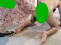 国产女主，暴力踩鸡鸡，踢裆15分