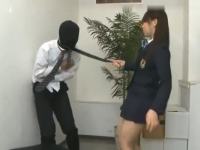 #全网首发# 老师被女学生强迫口舌狠抽疯狂折磨居然还兴奋