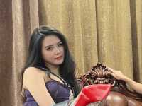 尤娜老师清理鞋底