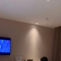 口舌奴会舔，过年不打烊