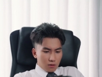 身价千万网红eliy教母上岸后自导自演擦边短剧 上司请接招