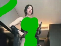 国产人妖，吃鸡鸡，踩鸡鸡10分