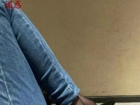 媚惑---裤里丝这中味道谁能接受啊，还是重口味黑丝！