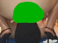 玥女主，黄金圣水喂食15分