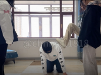 【2026一月首发 】精神小妹那些年 被学妹暴力群殴踩踏舔足..