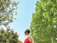 瞧！我又出来遛狗啦！