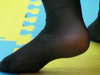 applejuice原创作品 室内游乐场 BIG MM 露出黑色长丝脚