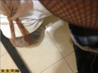 山东 控S 8月18日 圣水调教小胖子，自己拍的 拍的不好见谅