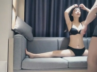 （第二场）3000高价网约外围，极品女神一字马展示，超赞...