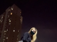 户外马路上紧张刺激的调教 别人遛狗 我也遛“狗”