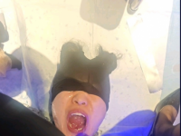 自己送上门来就别怪本主不客气了