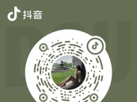 小贱狗关注主人社交账号