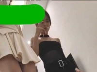 精神小妹，双女主隔板踩鸡鸡，踩蛋蛋29分