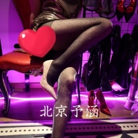 〈厚丝美学〉 跪下享受亮面丝的冲击～