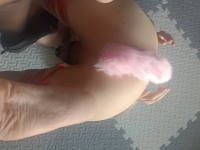 奇怪姿势的小m