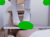 朵朵，白丝隔板踩鸡鸡，踩射22分