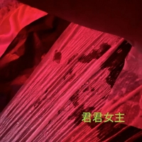 喷泉男一号，潮吹喷水8次，喷的水珠一米多远，纸擦不赢