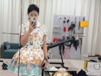 约课可以主页添加联系方式