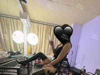 贱狗爬过来，吃妈妈的大鸡儿