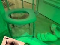 享受一下主人香甜的屁眼，排出的玫瑰黄金吃不完的涂在.....