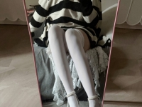 过来跪舔妈妈的白丝！